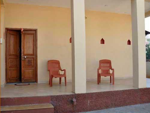 Mtdc Approved Mohiniraj Guest House Nashik Exterior photo